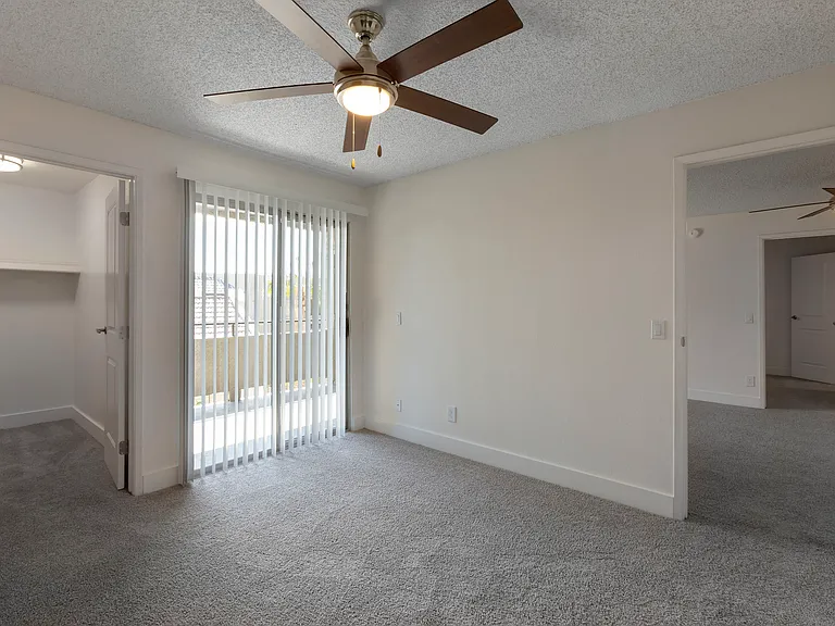 Meadow Glen — Photo 20
