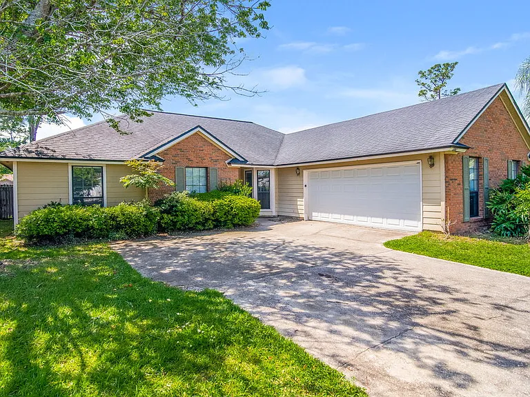 8536 Iron Mill Ct — Photo 1
