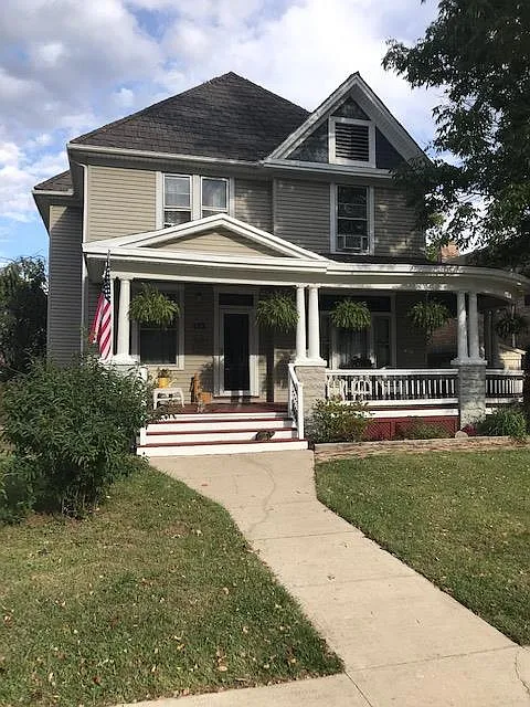 173 N High St photo 1