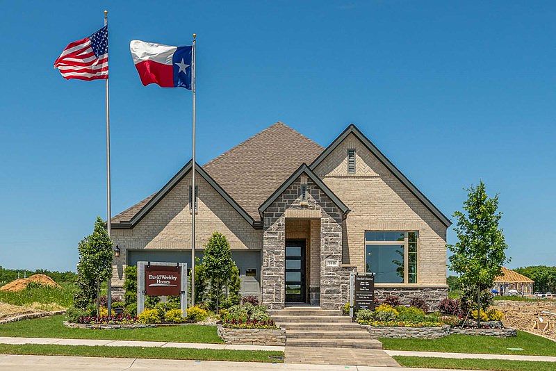 The Forreston - L Exterior