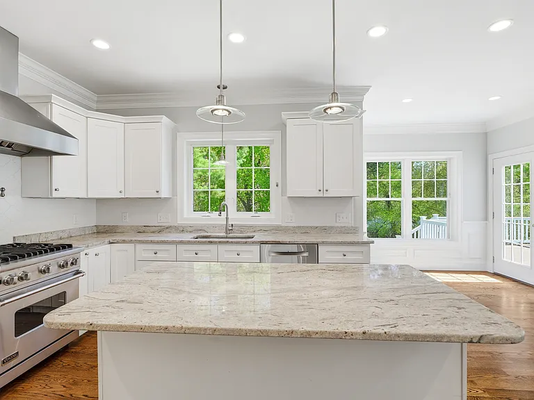 30 Redwing Rd — Photo 4