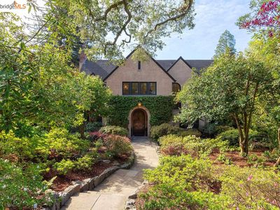 127 Wildwood Gdns, Piedmont, CA, 94611