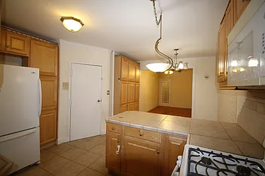 Rented by Brooklyn Real Inc