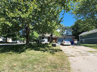 16109 W 141st Cir, Olathe, KS 66062