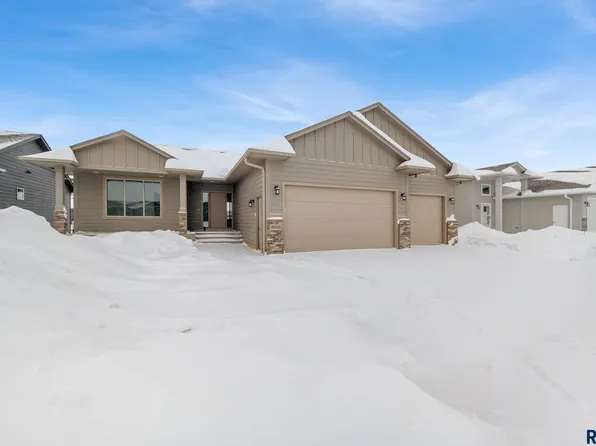 8908 W Rathburn St, Sioux Falls, SD 57106