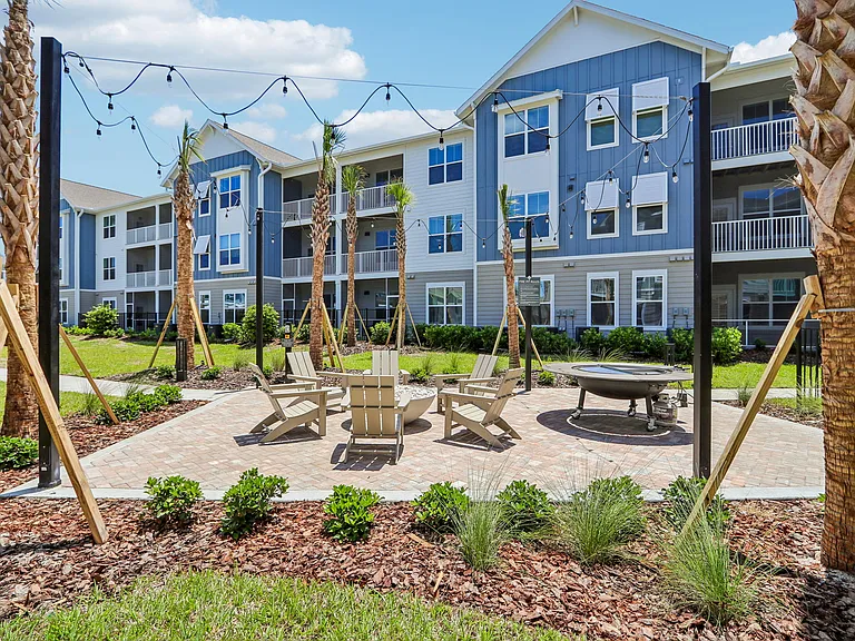 Velara Luxury Apartments — Photo 72