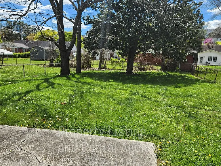 322 Cherokee Village Dr — Photo 21