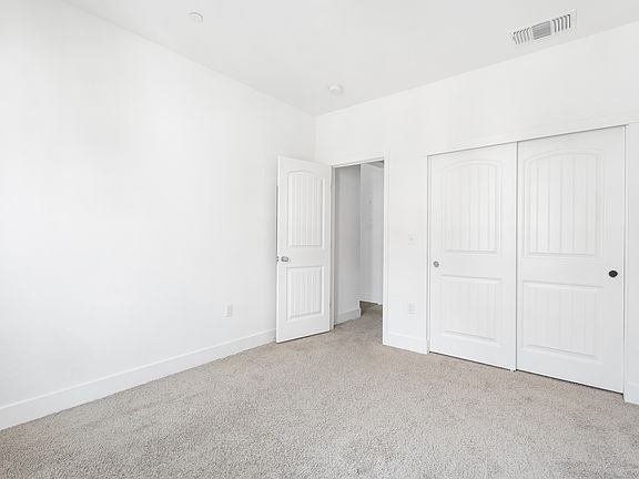 4th image of 5301 E Commerce Way Unit 15101