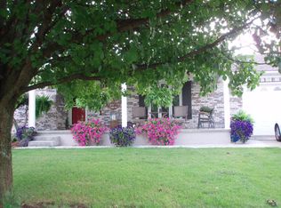 351 Foxwood Dr, Richmond, KY 40475