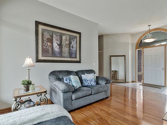 5th image of 1010 N Tiffany Ct