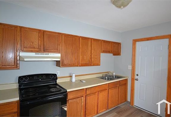 5th image of 1492 22nd Ave