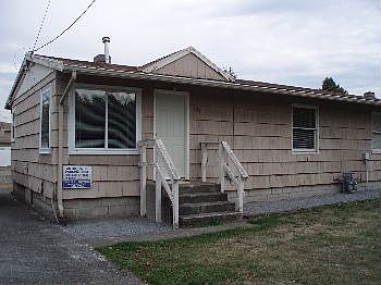 1st image of 121 10th Ave SE