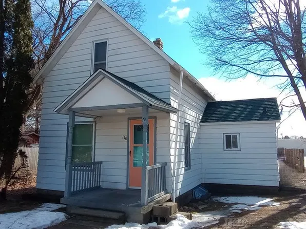 140 E Beech St, Gladwin, MI 48624