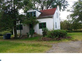 454 Hartford Rd, Mount Laurel, NJ 08054