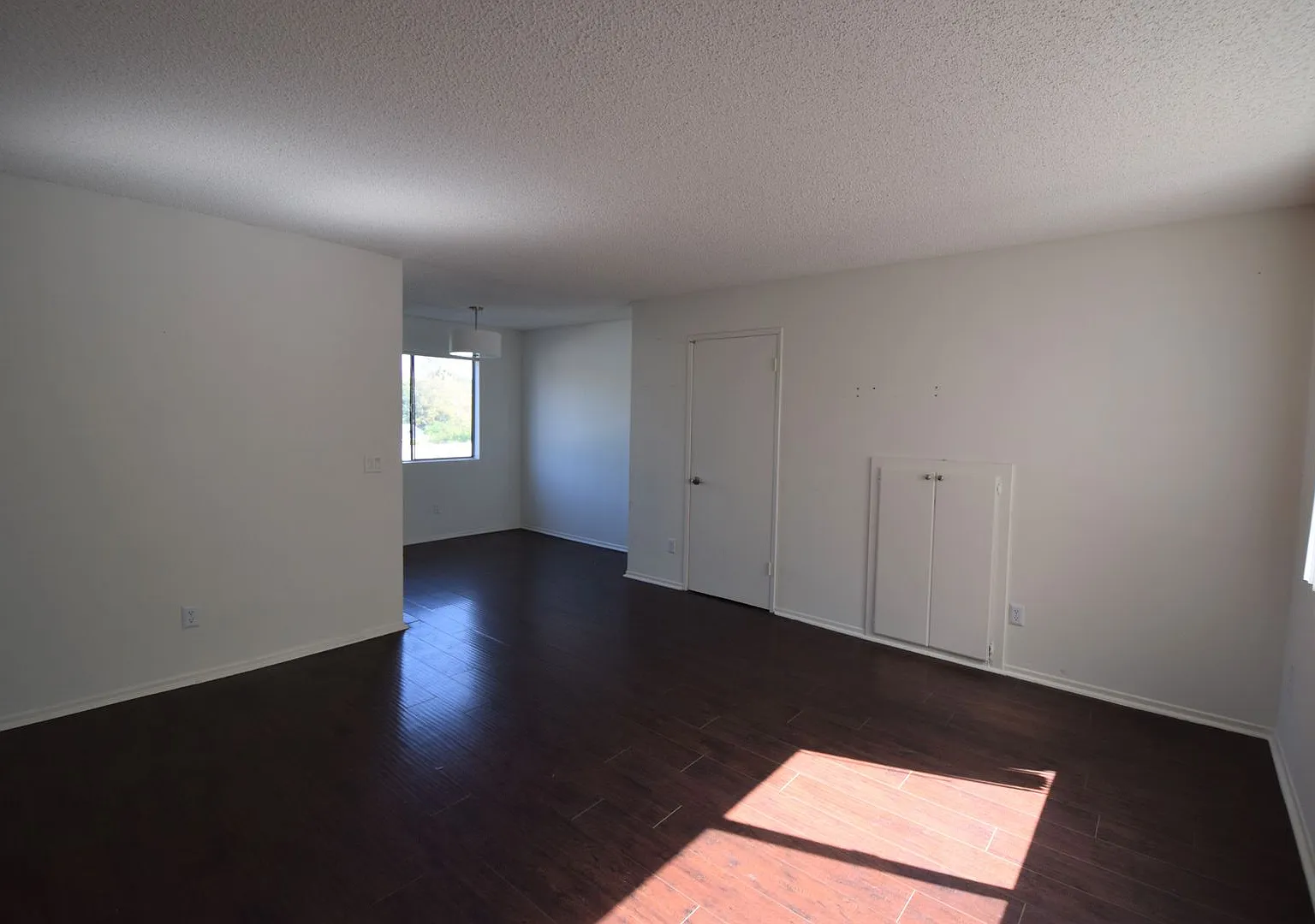 12338 — Photo 3