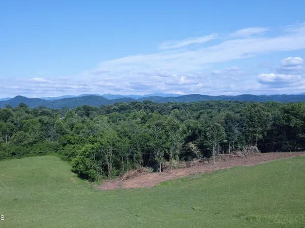 430 Fairview Rd, Tellico Plains, TN 37385