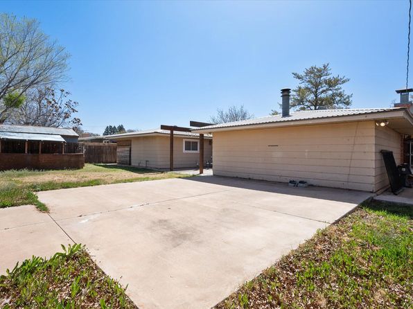 3808 27th St, Lubbock, TX 79410