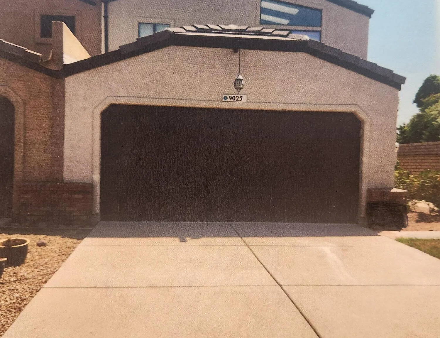 3 bed, 2.5 bath, 2126 sqft, $2,500 — Photo 1