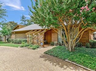 2414 Meadows Ln, Sherman, TX 75092