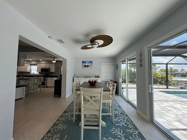 129 Barre Dr NW — Photo 16