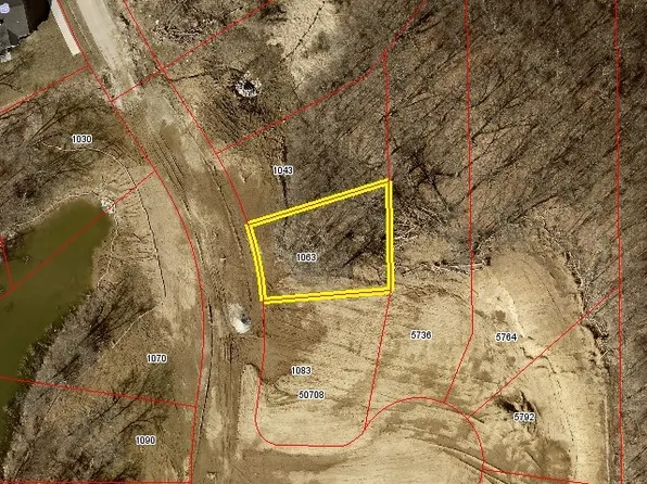 1063 Arbor Woods Dr, Pleasant Hill, IA 50327