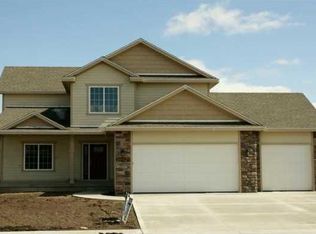 517 NW Horizon Ct, Ankeny, IA 50023