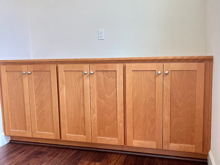 105 Farnham Ln — Photo 17