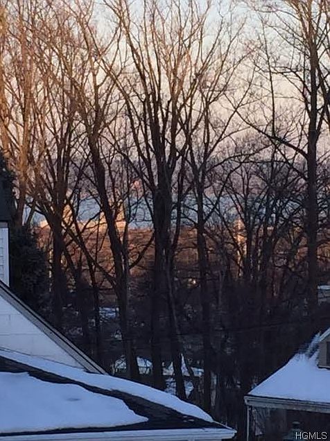 1st image of 15 Havervale Ln