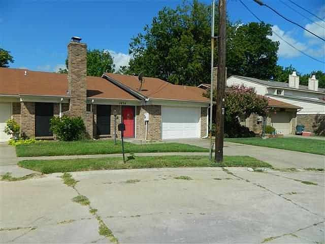 1st image of 1874 Woodside Ln