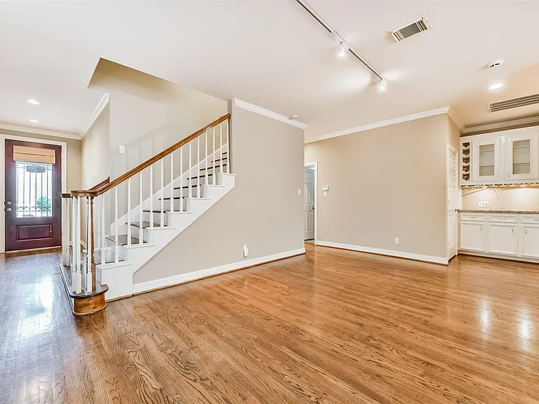 5023 Nolda St — Photo 15