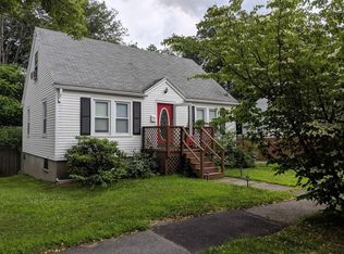 32 Blaine Ave, Worcester, MA 01603