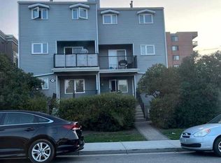 1909 W 28th St SW #6, Calgary, AB T3E2H1