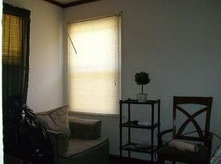 8923 S Elizabeth St, Chicago, IL 60620