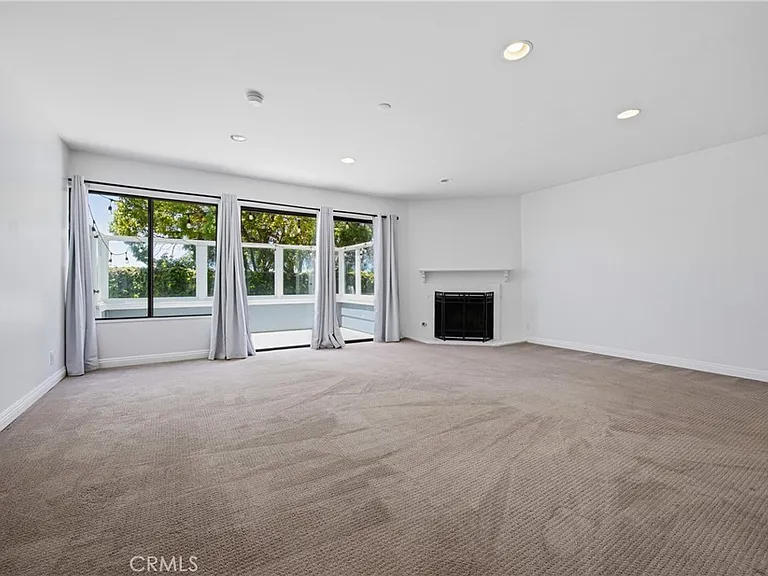 2189 Calle Ola Verde — Photo 6
