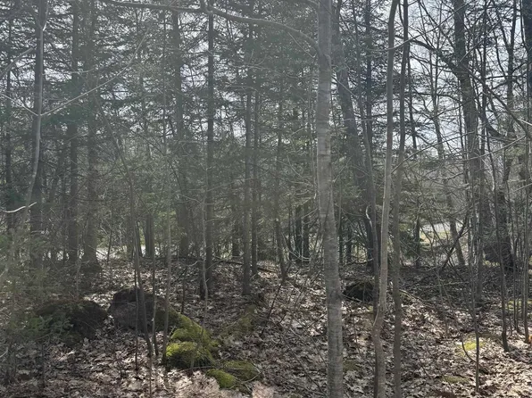 4-10 Firesteel Rd, Ontonagon, MI 49953