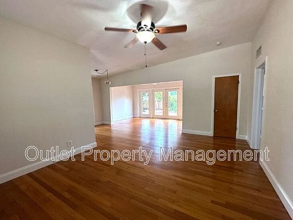 2nd image of 2517 E Marks St