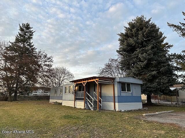 1st image of 4470 E 16th Ave Trlr 10