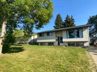 31 Sandpiper Dr, Strathcona County, AB T8A0B7