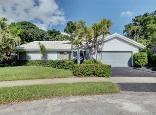 2349 NW 29th Rd, Boca Raton, FL 33431