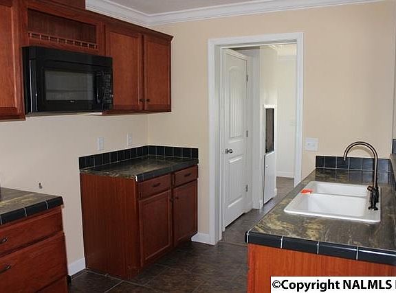 4th image of 158 Sue Nora Dr