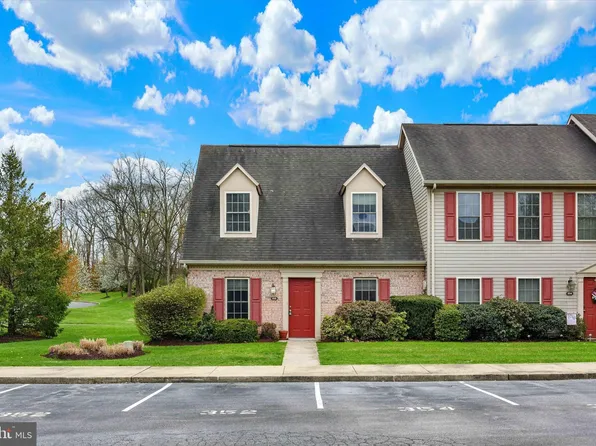 352 Stonehedge Ln, Mechanicsburg, PA 17055