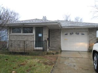 1437 Liberty St, Aurora, IL 60505