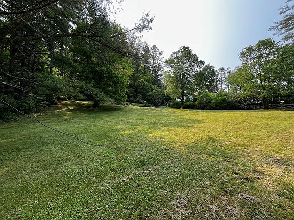 2nd image of 365 Foreman Road