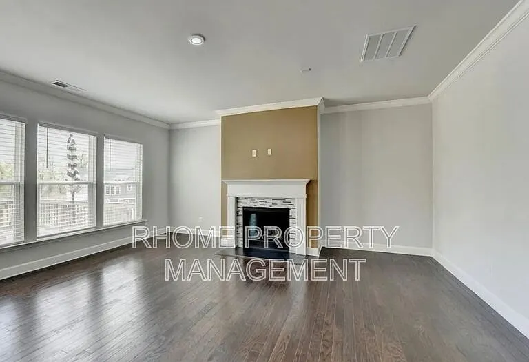 4349 Northmark Ln — Photo 15