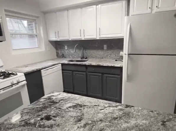 12 College Street image 5 of 21