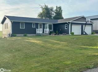 205 Crestview Dr, Le Grand, IA 50142