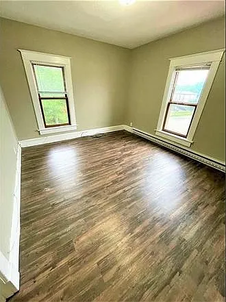 715 S Dewey St #1/2 — Photo 2
