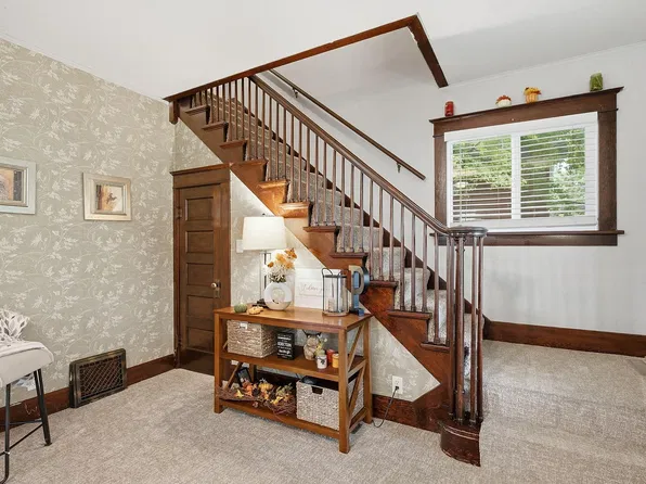 540 Forest St, Kenyon, MN 55946