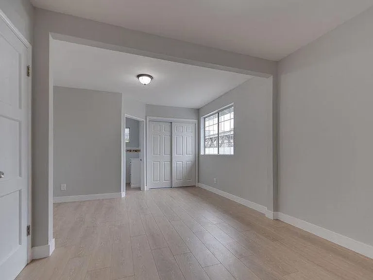 14241 Burton St — Photo 12