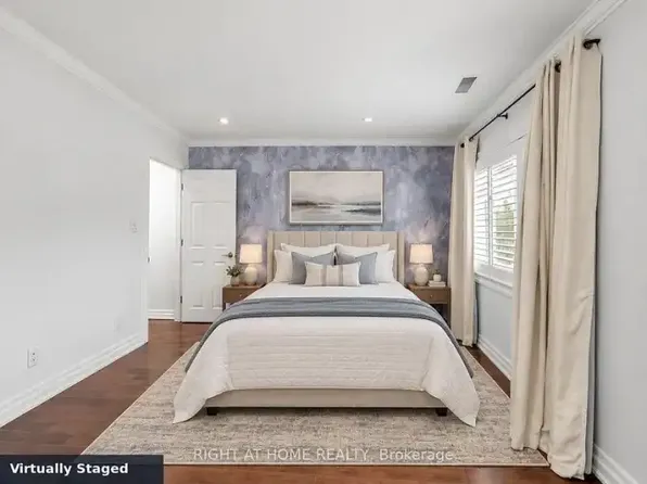 797 Eastern Ave #1A, Toronto, ON M4M 1E9